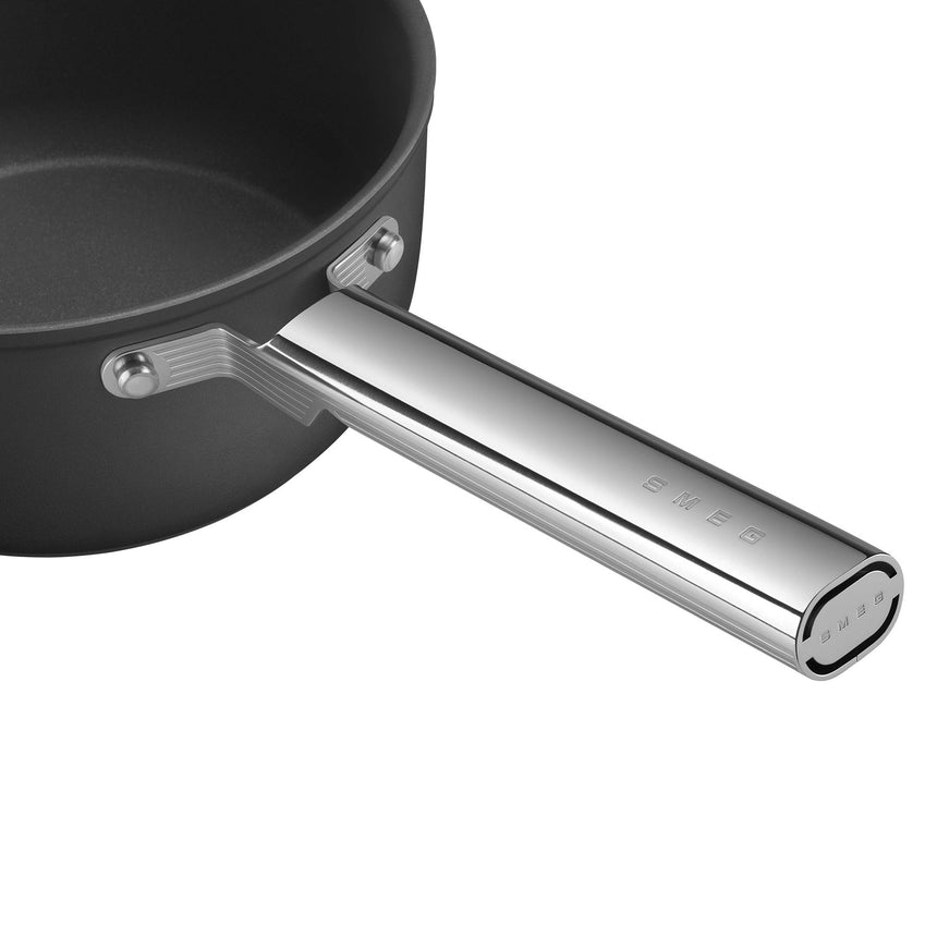 Smeg Non Stick Saucepan with Lid 20cm - 2.7 litre in Black - Image 05