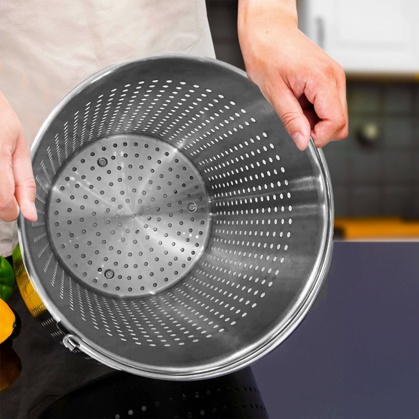 Soga Stainless Steel Stockpot with Pasta Strainer 30cm - 21L - Image 04