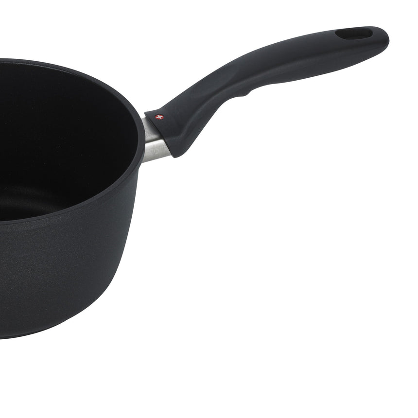 Swiss Diamond XD Classic Saucepan 20cm - Image 06