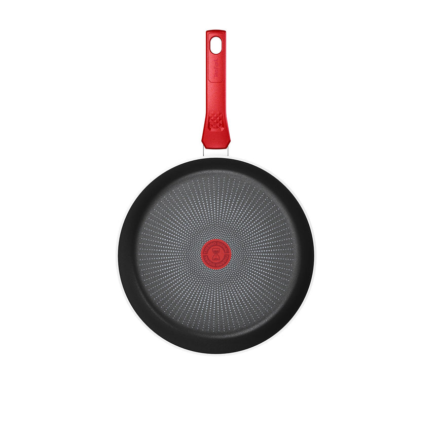 Tefal Daily Expert 28cm Frypan in Red - Image 03