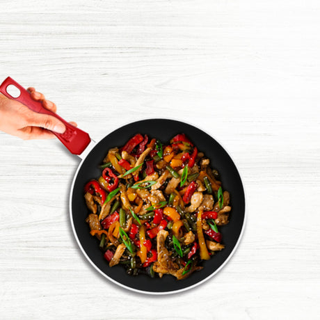 Tefal Daily Expert Wok 28cm in Red - Image 02