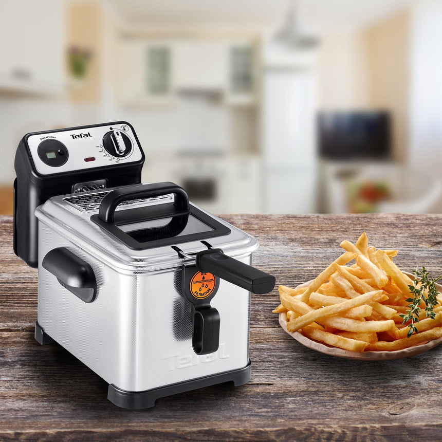 Tefal Filtra Pro Deep Fryer 4 Litre (FR5181) - Image 02