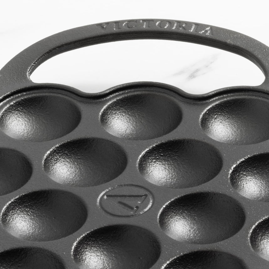 Victoria Seasoned Cast Iron Poffertjes Pancake Pan - Image 03