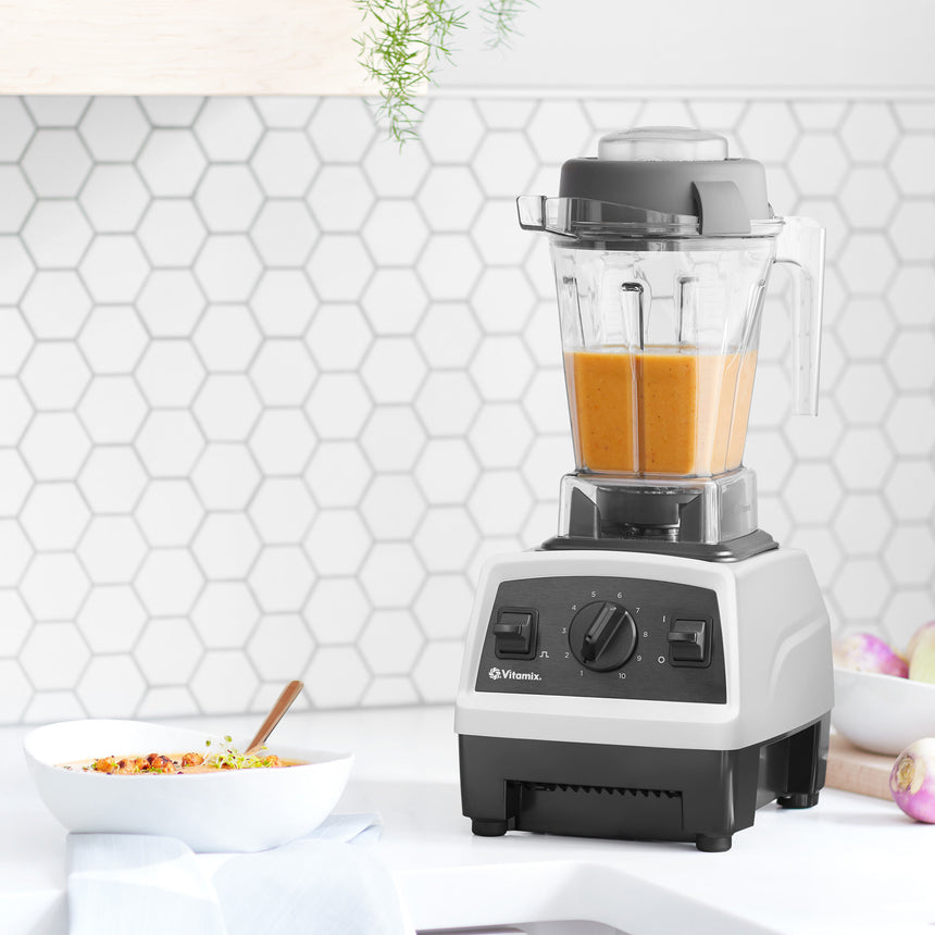 Vitamix Explorian E310 Blender in White - Image 04