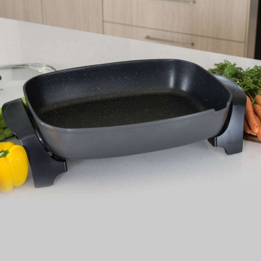 Westinghouse Electric Frypan Grey 40x33cm - Image 05