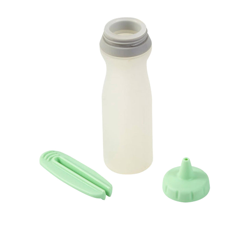 Wilton Silicone Melting and Drawing Bottle - Image 01