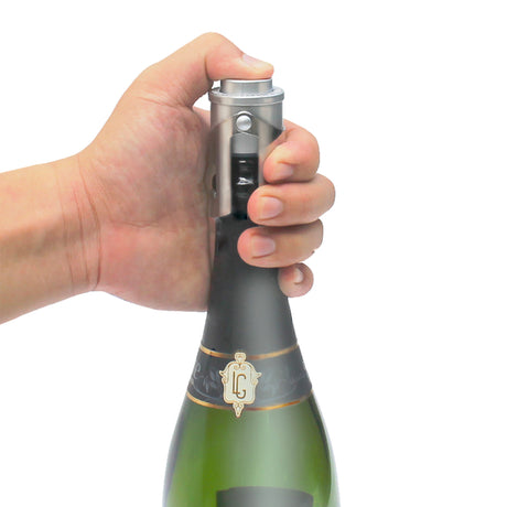 Winex Pressurised Champagne Stopper - Image 02