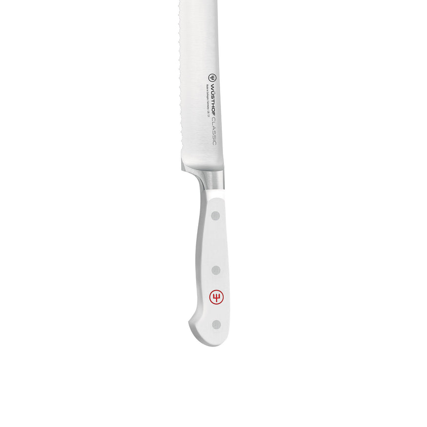 Wusthof Classic in White Bread Knife 23cm - Image 03