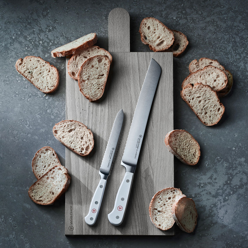 Wusthof Classic in White Bread Knife 23cm - Image 04