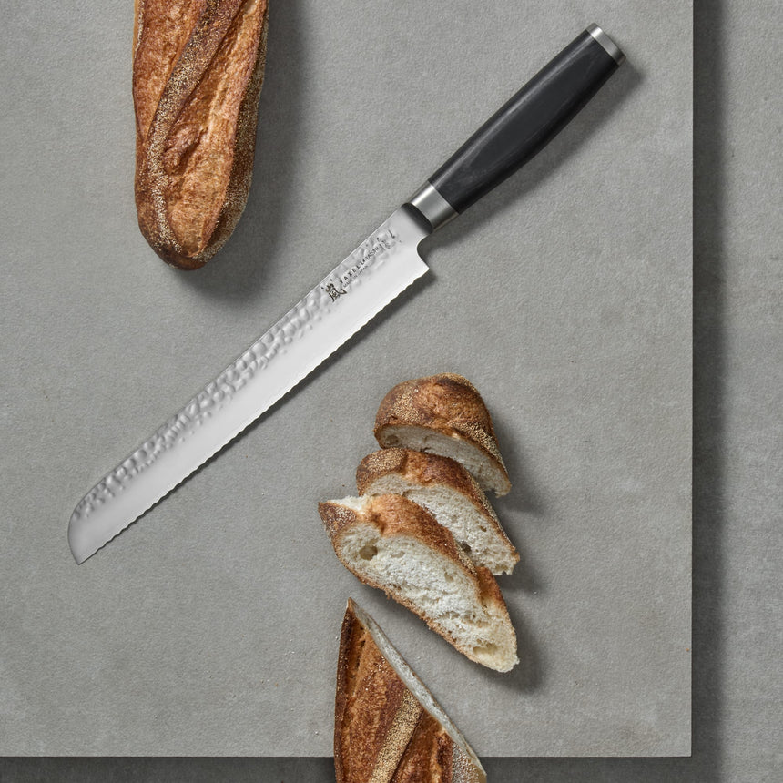 Yaxell Taishi Bread Knife 23cm - Image 04