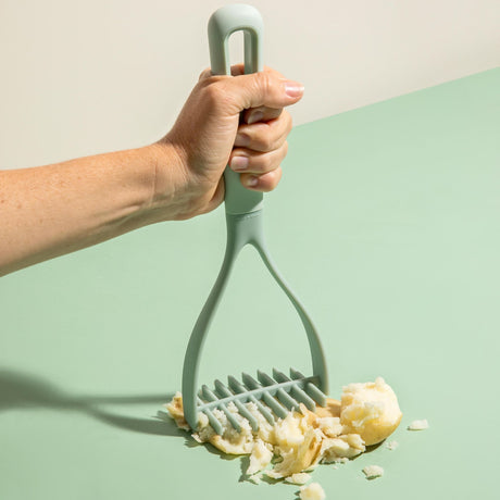 eKu Upcycle Potato Masher Avocado - Image 02