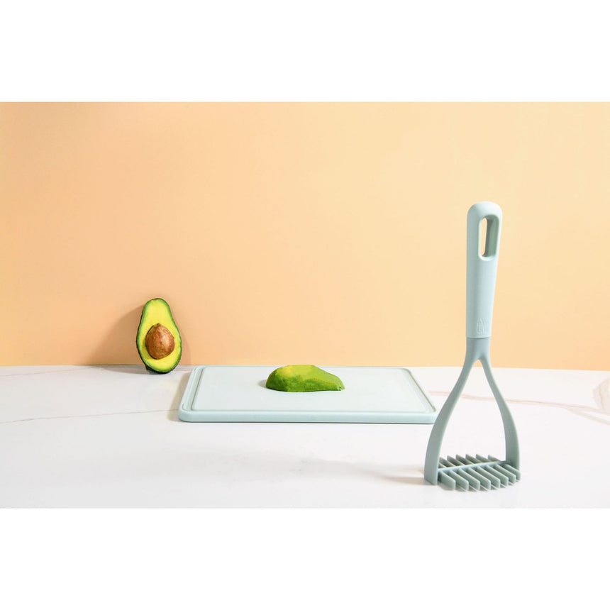 eKu Upcycle Potato Masher Avocado - Image 04